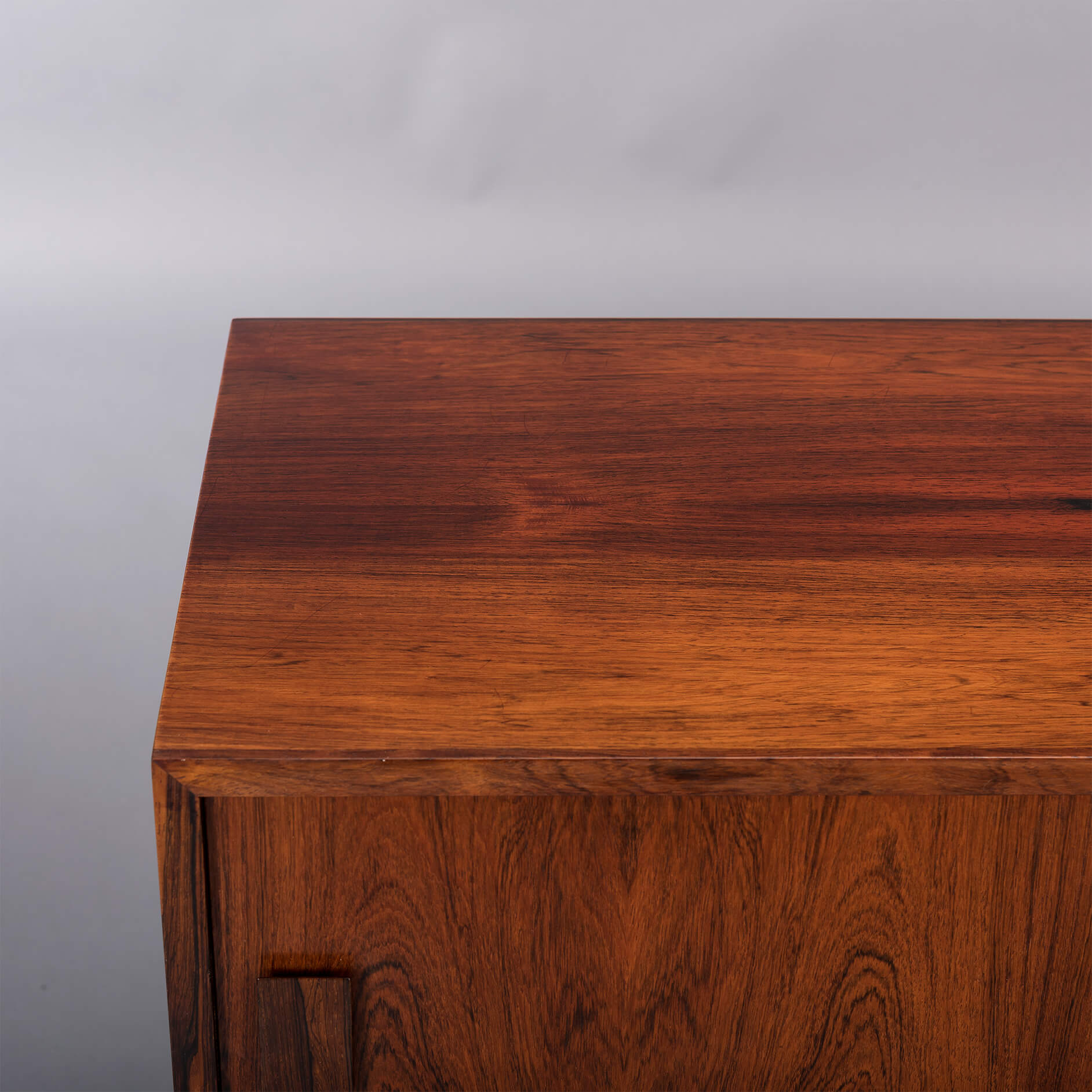 SB20068-Sideboard-Rosewood-DRMbler-Palissander-Danish-9
